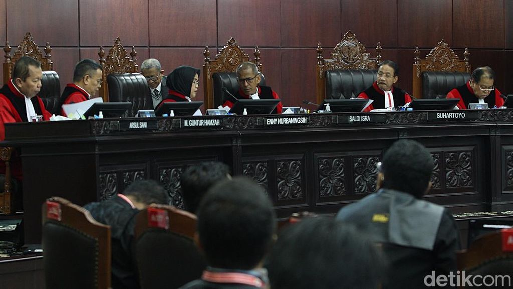 Gugatan Taolin-Yulianus Ditolak, Kuasa Hukum: Ada Disparitas di Putusan MK